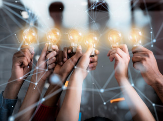 最新一款“新猴王牛牛透视教程”开挂辅助脚本+详细开挂安装教程