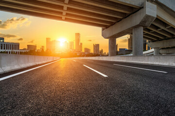 辅助神器“手机微乐麻将必胜神器”(作弊)辅助透视教程